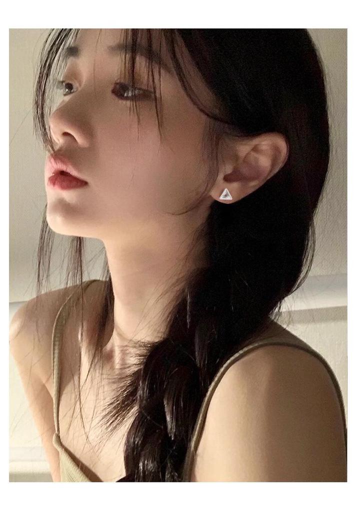 Elegant S925 Sterling Silver Crushed Ice Triangle Stud Earrings for Women, Minimalist Ins Style, Comfortable for Sleeping.