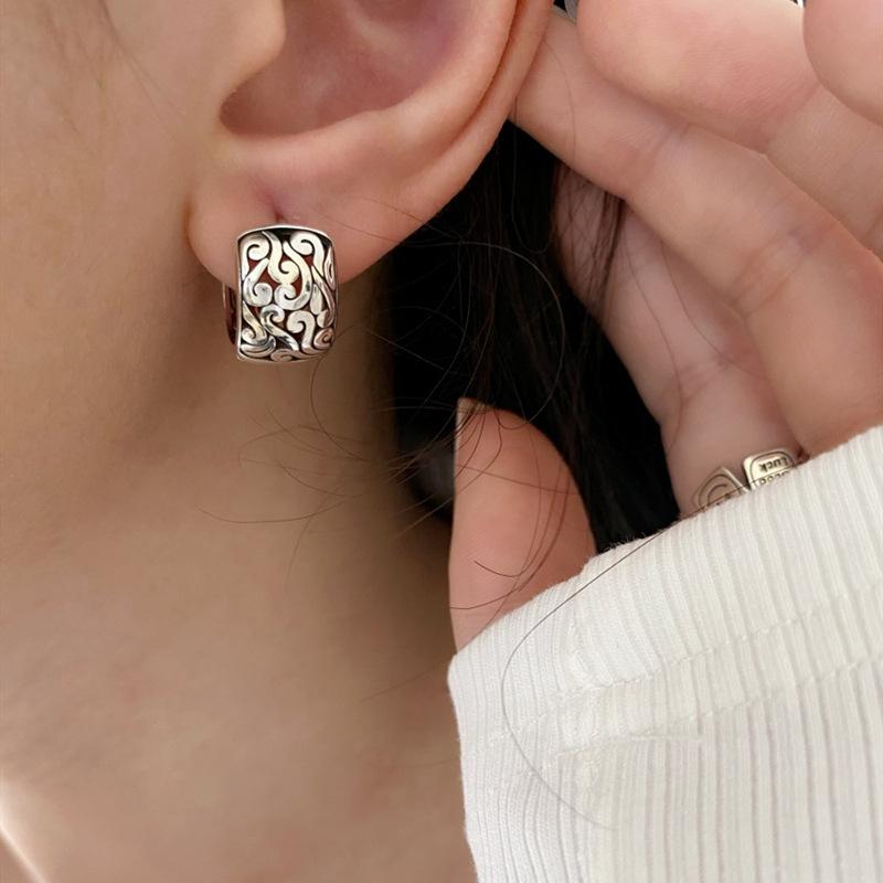 S925 Sterlingsilber Vintage Hohl Ausgeschnitten Glücksbringende Wolken Creolen Ethnisch Bohemian Leichter Luxus für Geschenk