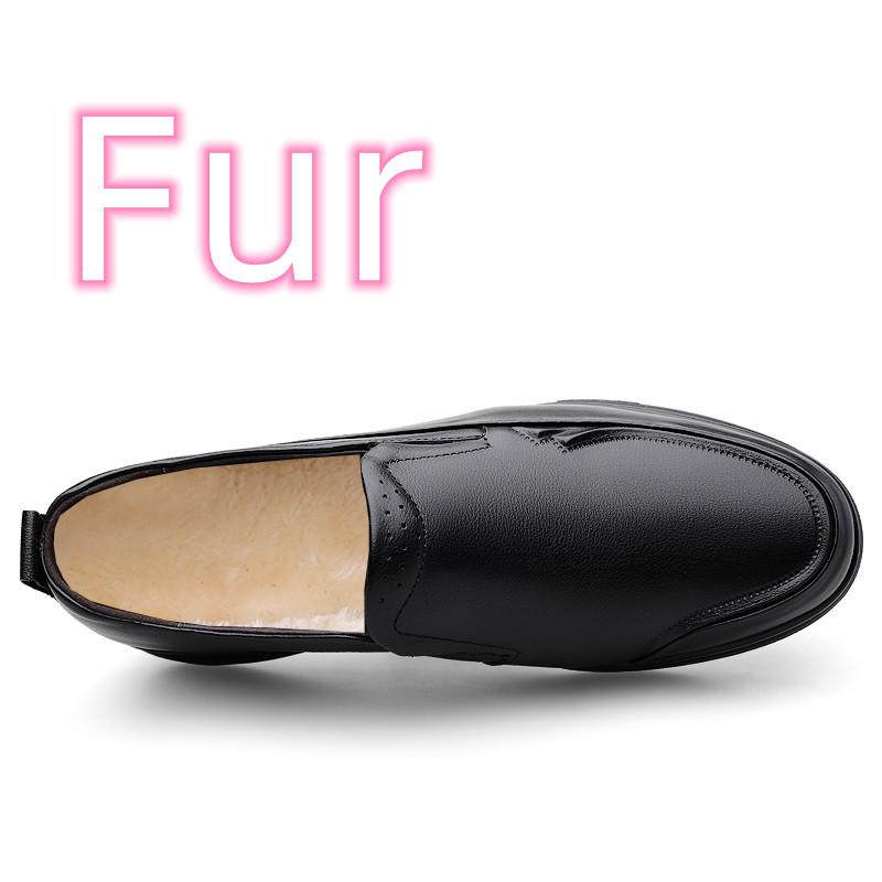 Outdoor Mens Slip On Shoes Men Winter Plush Snow Flats Genuine Leather Men Classic Loafers Male Comfortable Slip-On Shoe