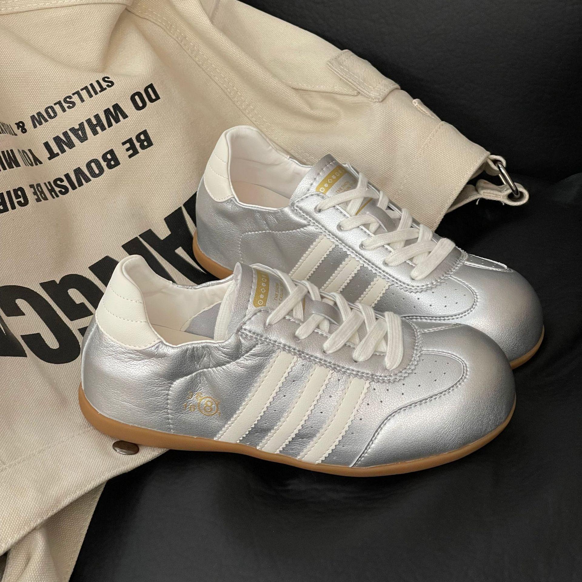 

Women s spring summer new lightweight leather breathable versatile white shoes lace-up sports and leisure board shoes 40 серебряный