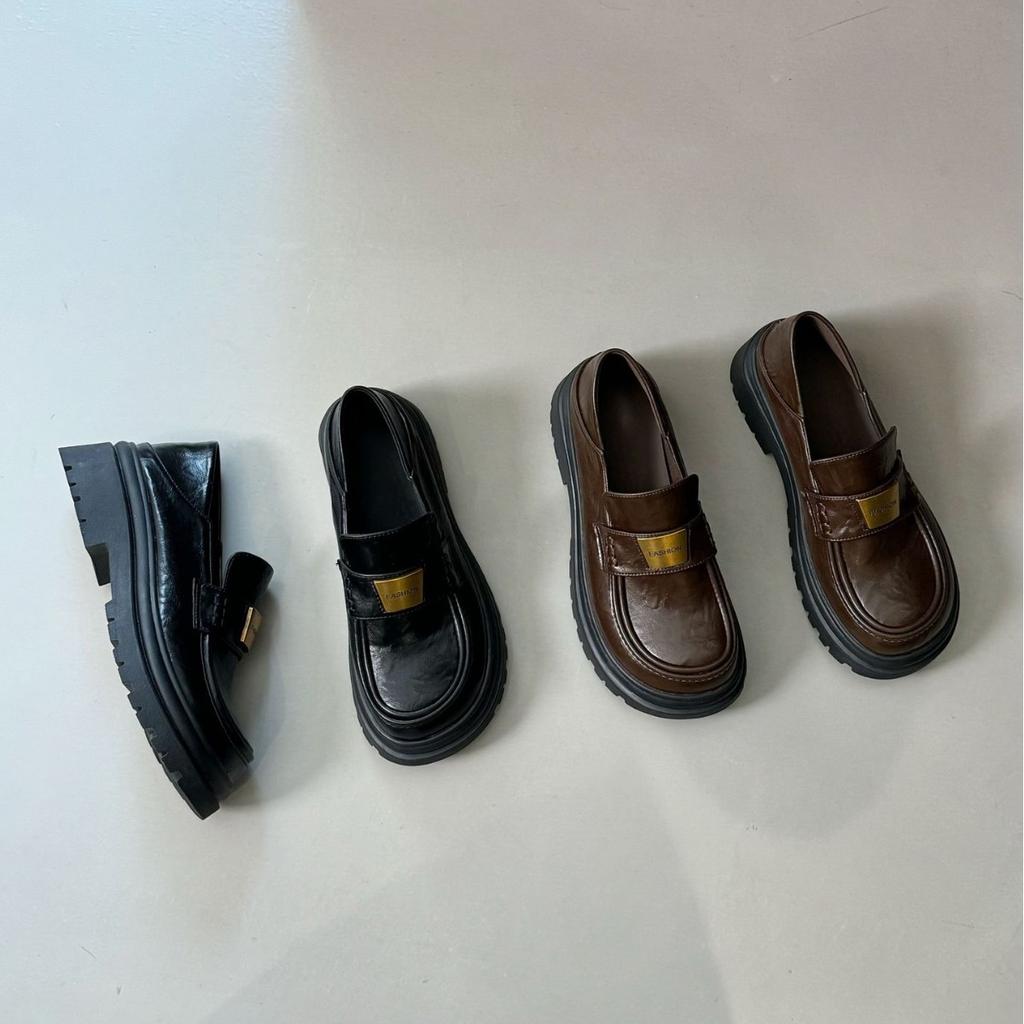 Retro loafers women's comfortable soft leather shallow mouth small leather shoes women's thick sole heightening women's shoes campus style retro sing