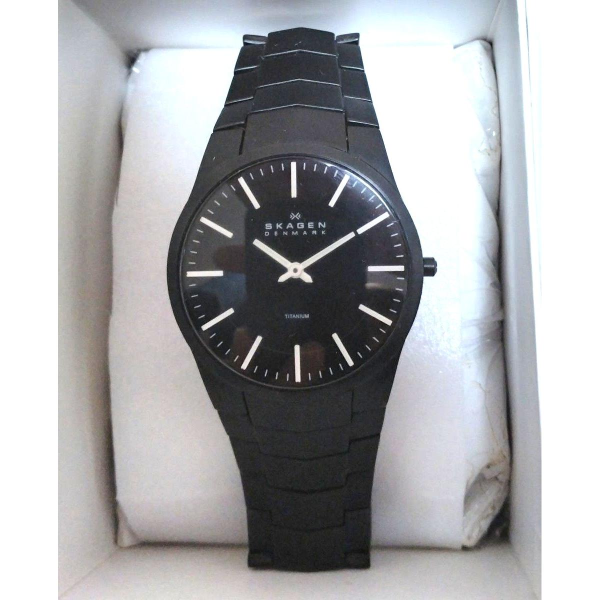 Used SKAGEN 694xltmxb men s watch titanium quartz (battery, back cover gasket replaced)
