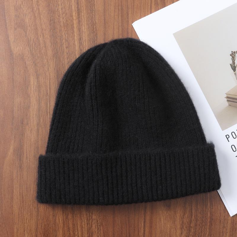 Cozy Autumn & Winter Wool Hat: Thick, Knitted, Ear-Protecting Beanie for Students & Couples