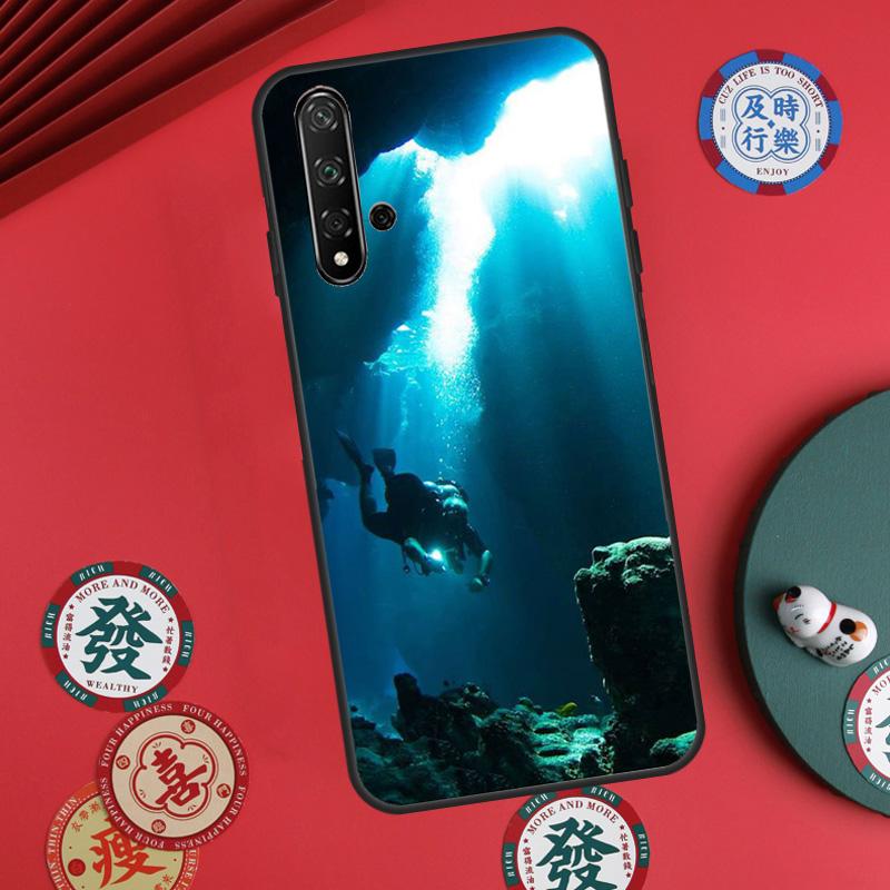 

Scuba Diving For Huawei Nova Y60 Y70 Y90 Y72 Y73 Y61 Y91 7i 8i 11i 12i 12s 9 10 SE P20 P30 P40 Lite Case Huawei Nova 3i