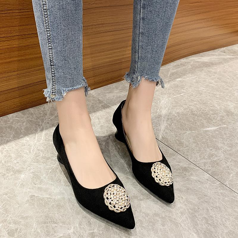 Fashion 2024 Women's Black Professional Pointed Toe Flats Rubber Upper Summer Season New Arrival High Heels Shoes for Fat Feet
