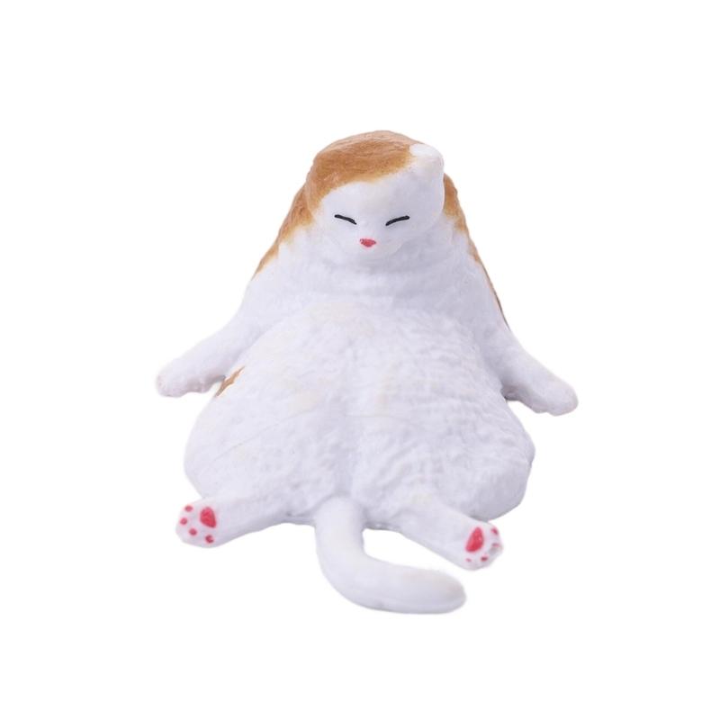 Tiny Cats Sculpture Elegant Miniature Decors For Workspaces Shelf Display Pet Lover Gift Quality Resin Craft Figurine