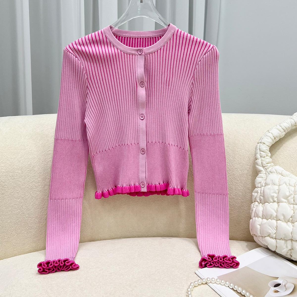 

Милый кардиган облегающего кроя в рубчик с кружевной отделкой и цветной лоскутной вставкой Small розовый