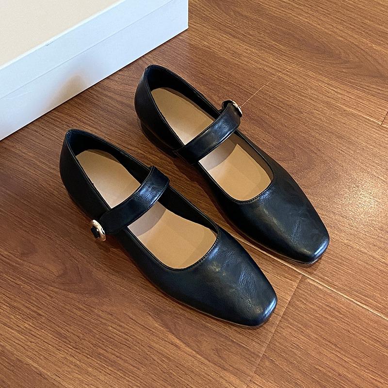 

French retro silver square head thick heel light mouth single shoes women s 2026 new spring and autumn Mary Jane leather shoes 40 чорний