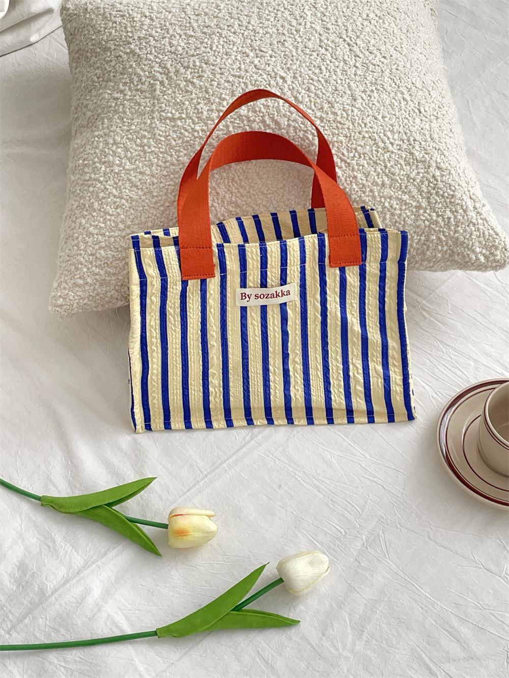 

Embossed Cartoon Lunch Tote Bag Stylish Street Canvas Handbag For Commuters Navy Striped