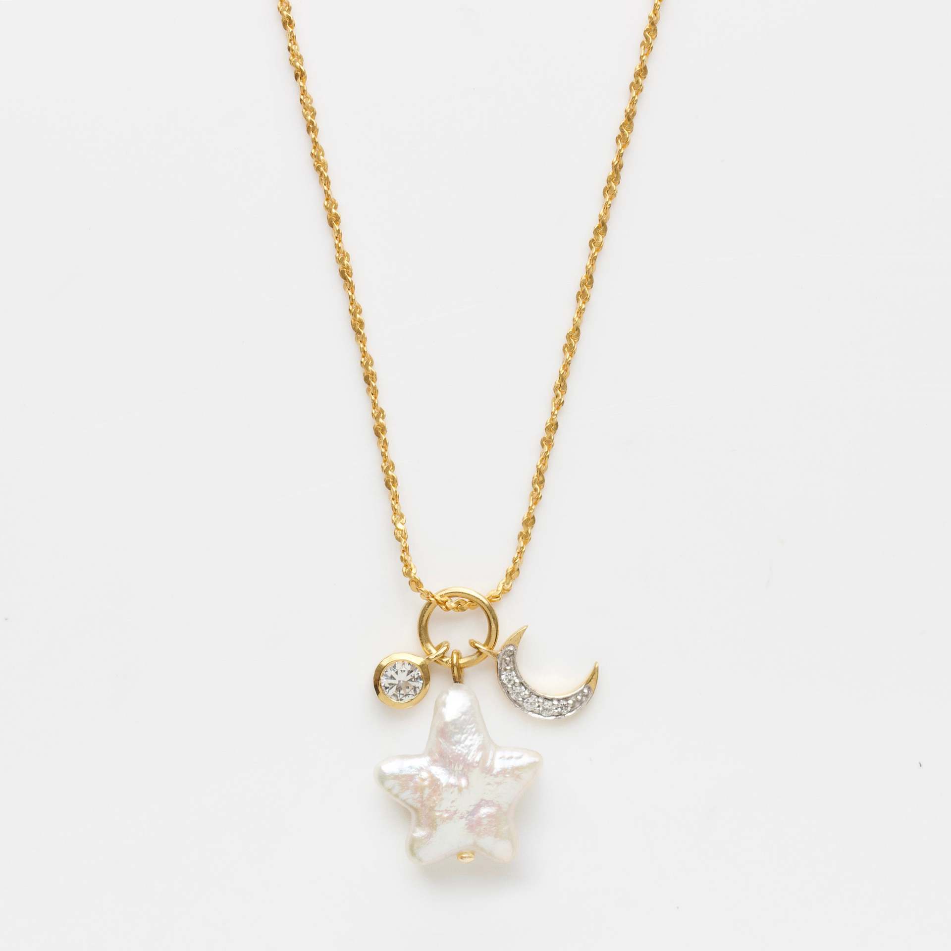 

Shell Star Moon Necklace Small Fresh Sweet Star Pearl Moon Pendant Cold Clavicle Chain Electroplating Color Retention золотой