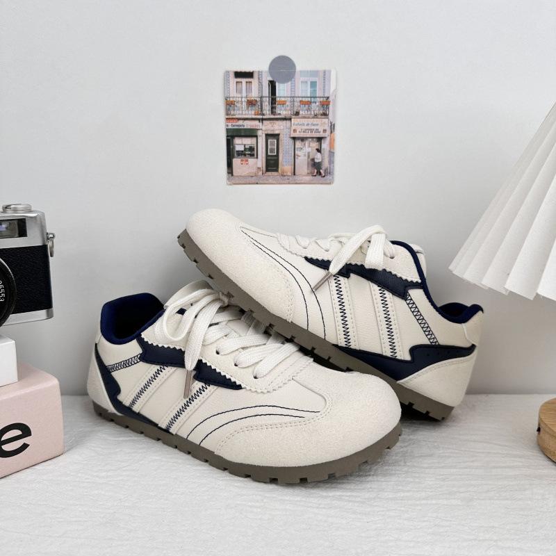 

Цветовая гамма немецких тренировочных туфель женских 2025 лето новинка популярные с юбками универсальные повседневные туфли на мягкой подошве белые туфли 40