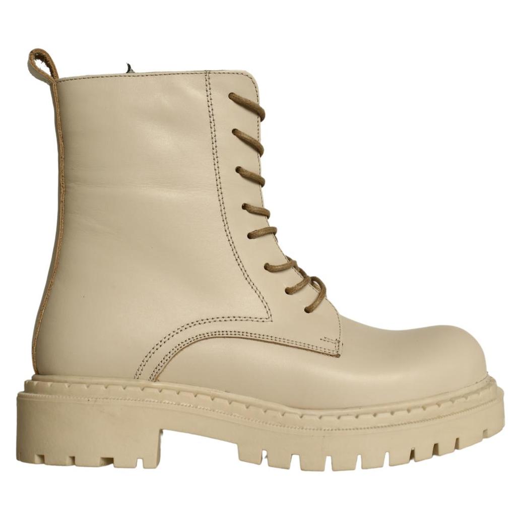 ქალის ნატურალური ტყავის ჩვეულებრივი ჩექმები