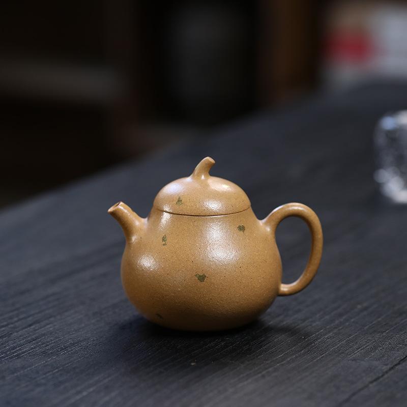 

Chinese Yixing Purple Clay Teapot Handmade Household Tea Pot Eggplant Shape Beauty Kettle Raw Ore Zisha Tea Set Teaware 170ml