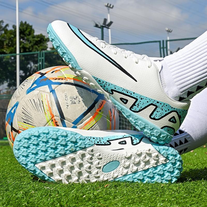 New Men Professional Football Boots Women Ultralight Soccer Shoes Unisex Hot Sale Cleats Futsal High-quality TF/FG Sneakers