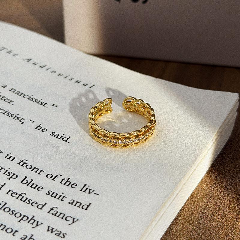 Hochwertige Nische High-End Voll Diamant Reihenring Zir*****Pen Ring Exquisiter Pendler Stapelbarer Personalisierter Ring