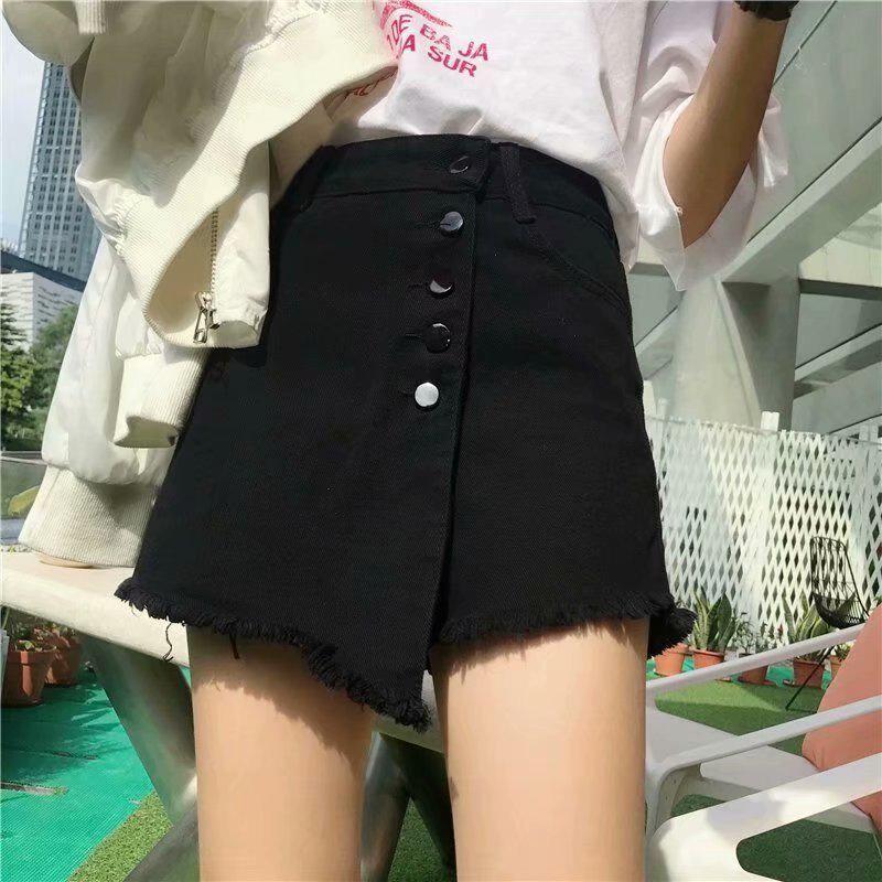 

Plus Size Korean Style High-Waisted Denim Shorts for Women - Irregular Loose A-Line Wide-Leg Skirt Pants S чорний