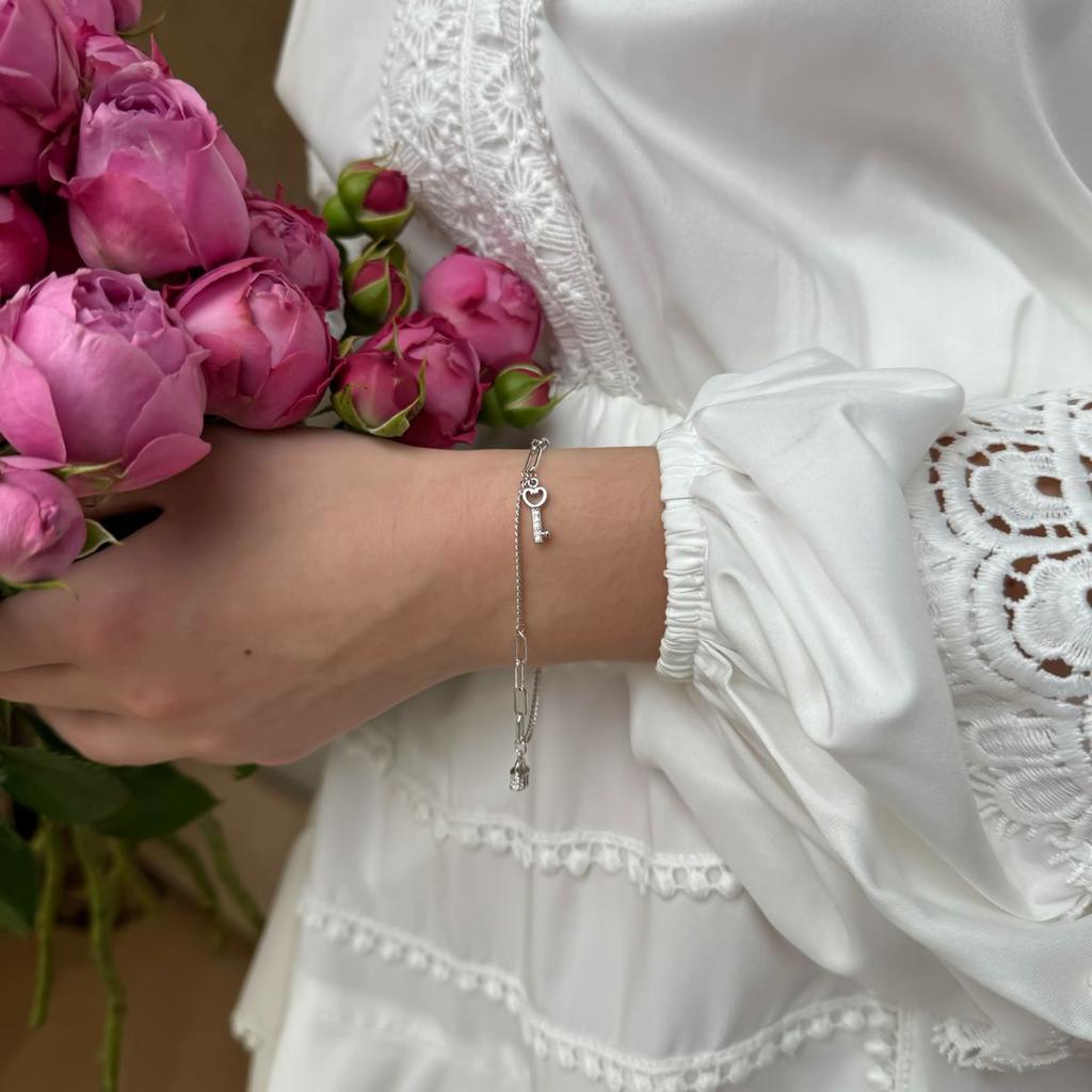 Silver Bracelet with Cubic Zirconia, Product Weight 3.1 G (2172840)