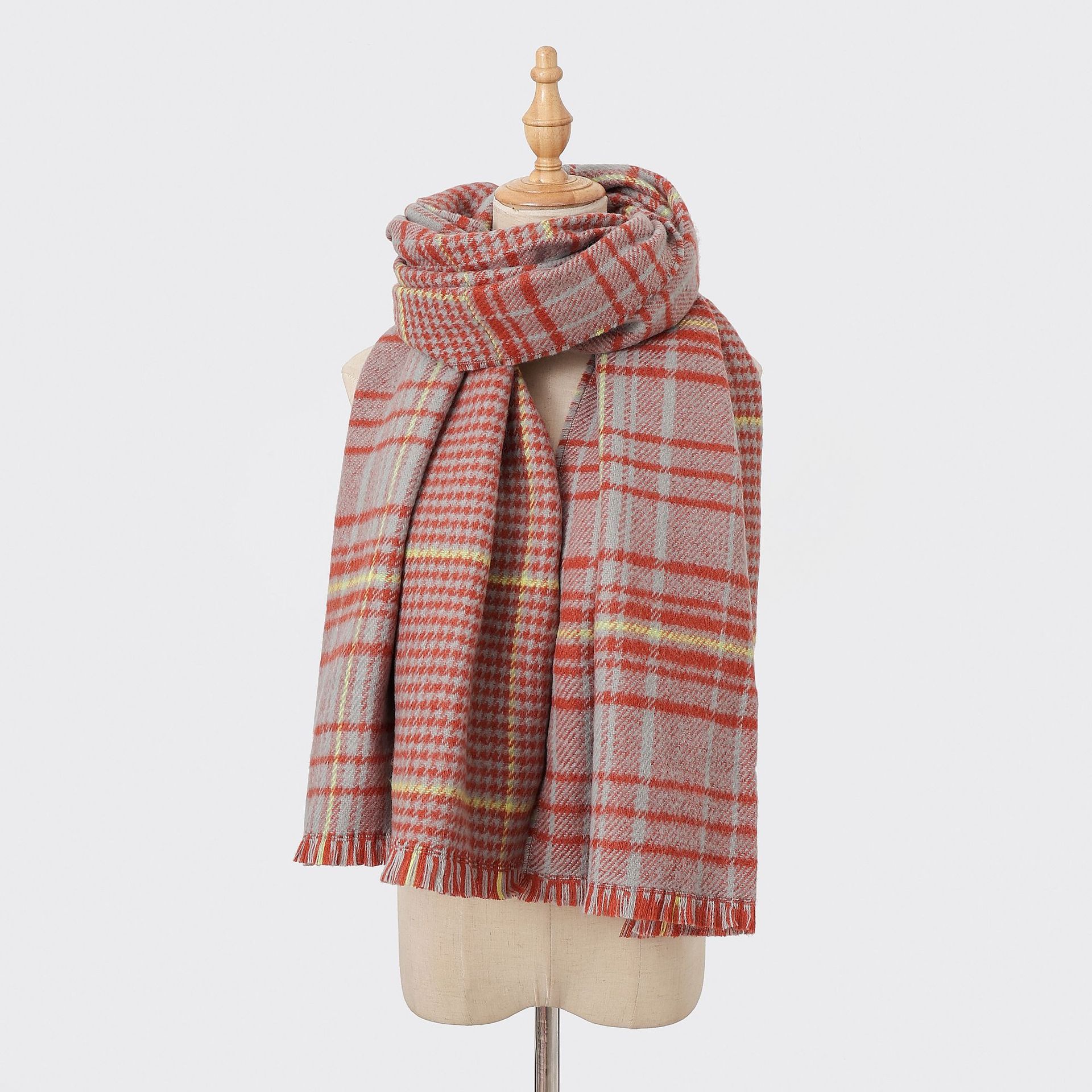 

Клетчатый контрастный цветной утолщенный шарф женский имитация кашемира высококлассный универсальный теплый шарф осень и зима новый шарф