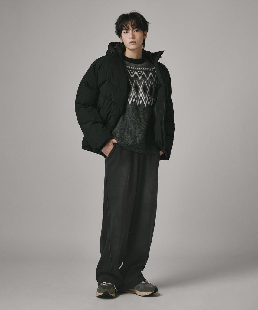 Verdnt Cut-Block Quilted Hooded Padded Jumper [Black]