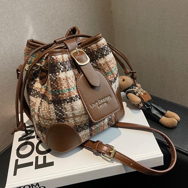 Crossborder Style Wool Blend Bucket Bag With Drawstring Closure For Daily Use