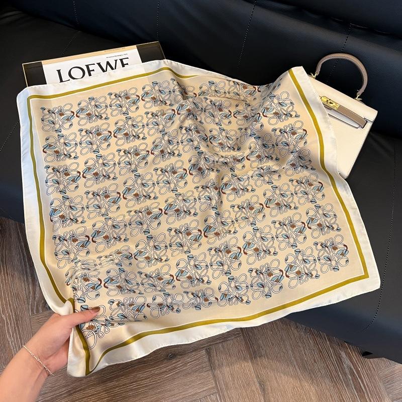 Silk scarf 71 * 71 imitation silk square scarf Korean atmosphere neck silk scarf flower pattern flower polka dot scarf