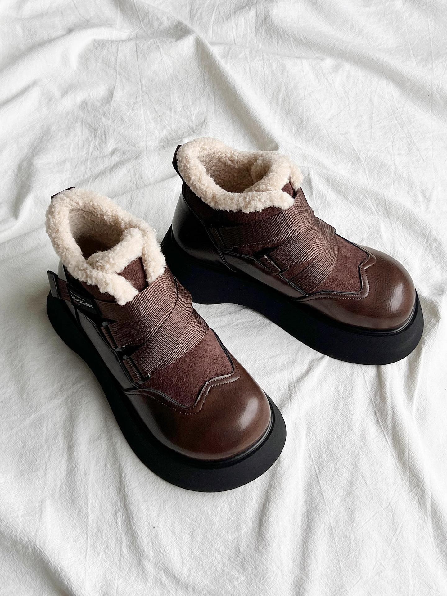 

Guyun Shu Ботильоны на толстой подошве с увеличением высоты 2024 термические, на меху и утепленные ботинки Мартин женские северо-восточные хлопковые туфли нескользящие зимние ботинки 35 коричневый