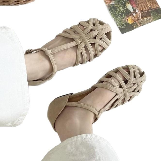 Französisch Mori Ankola rote Tasche Kopf Sandalen Damen flach 2025 Sommer Rock T-Riemen gewebte Römersandalen