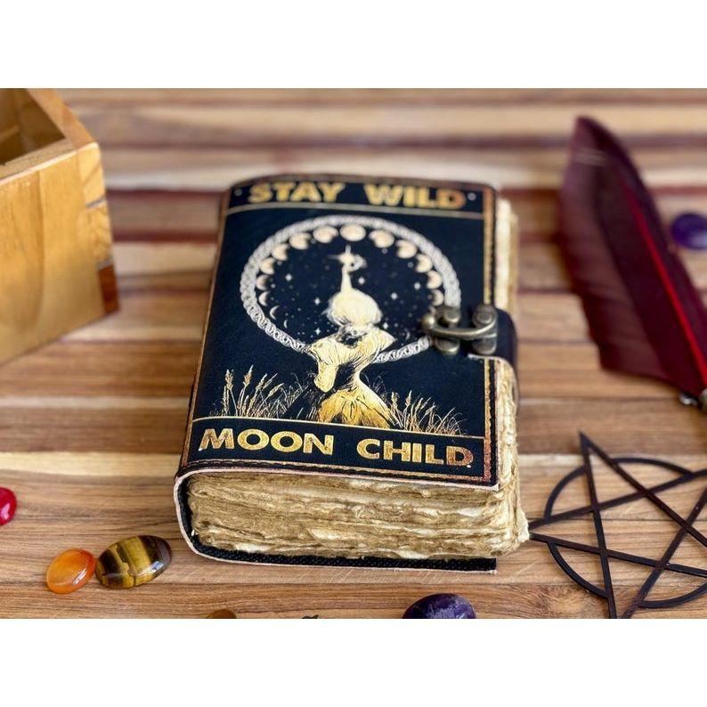 Slunce a měsíc Ručně vyráběný kožený deník Papír s ručním okrajem, Prázdná kniha kouzel stínů grimoár deník, dárek pro něj cestovní kniha