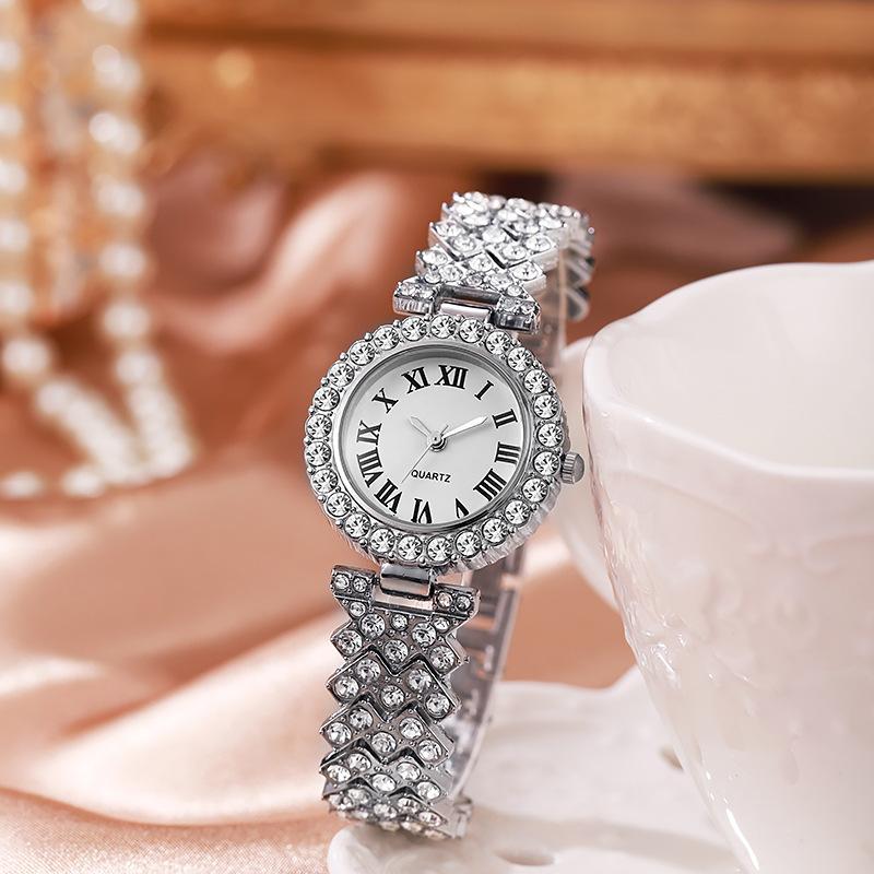 Luxury Women's Diamond Quartz Watch | Lightweight Bracelet with Roman Numerals