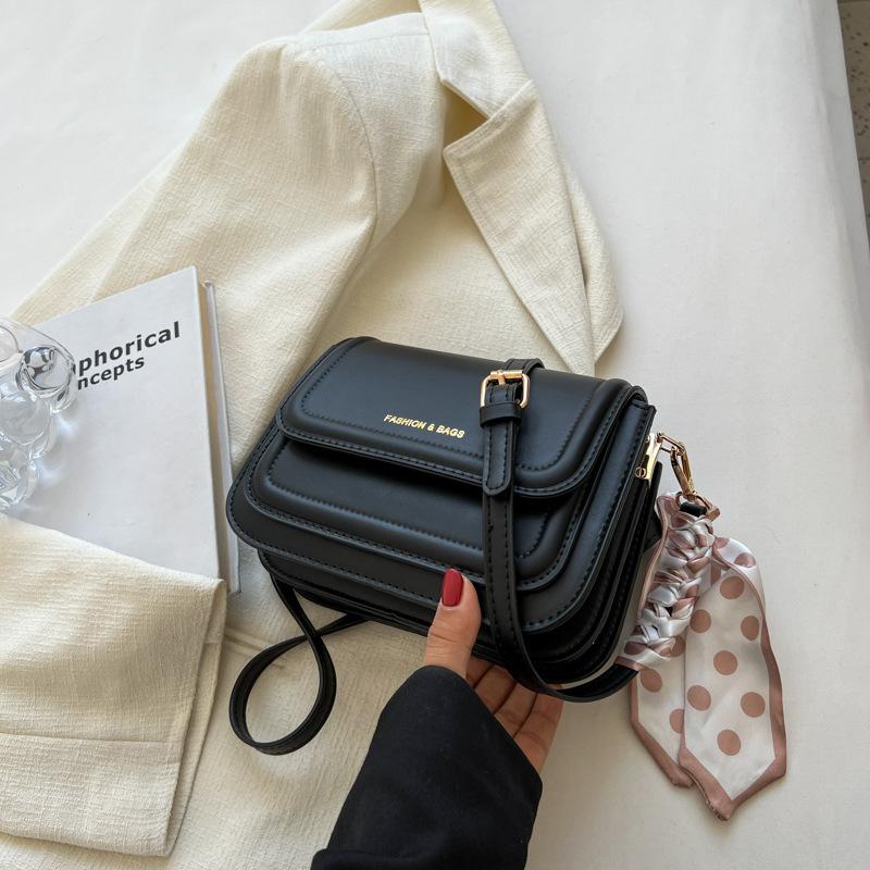 Módní malá čtvercová taška, všestranná crossbody taška, dámská taška, jednoduchá a stylová taška přes jedno rameno