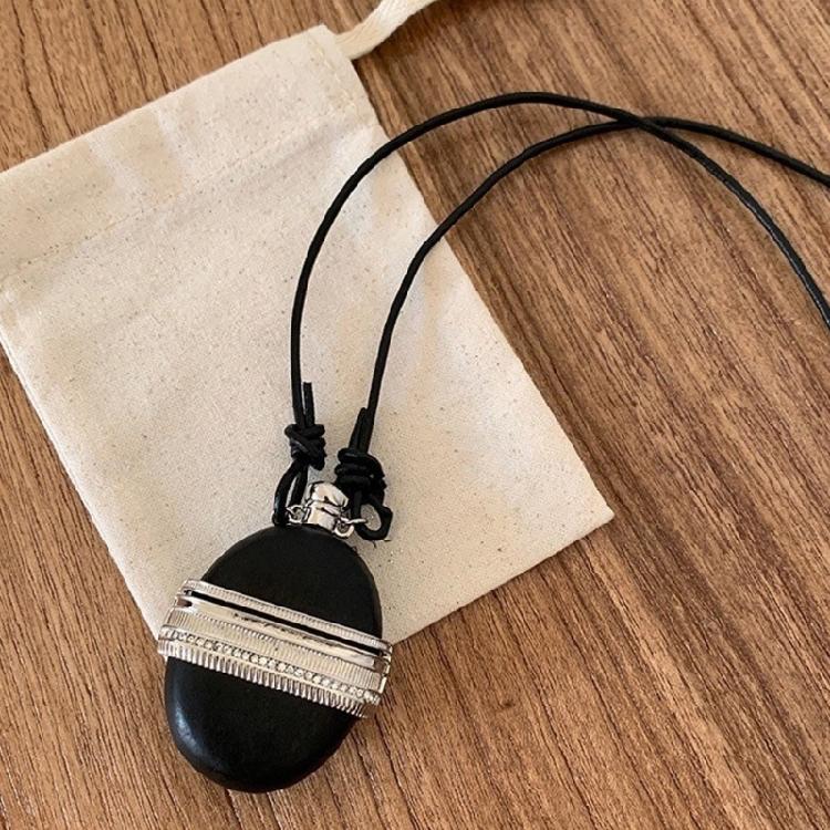 Collana Delicata a Forma di Fiaschetta da Vino Gioielli da Collo in Legno Gioielli per la Clavicola con Catena Regolabile per l'Uso Quotidiano o Feste