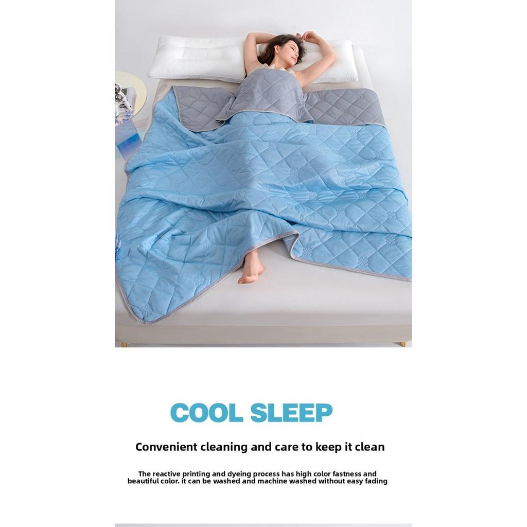200*230CM 1 Stück Kühle Sommerdecke. Die Decke ist dünn, atmungsaktiv und maschinenwaschbar, geeignet für heiße Schläfer mit Luftkühlung.