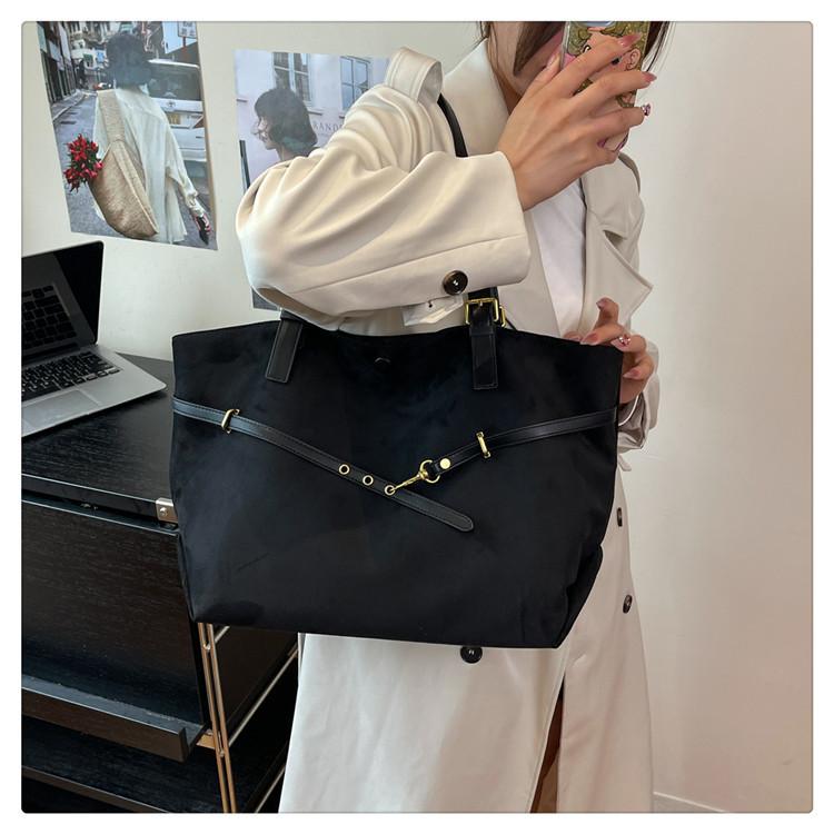 High-end Retro Suede Handbag Women s Fashionable All-matching Shoulder Cross-body Bag Commuting Tote 50x20x32