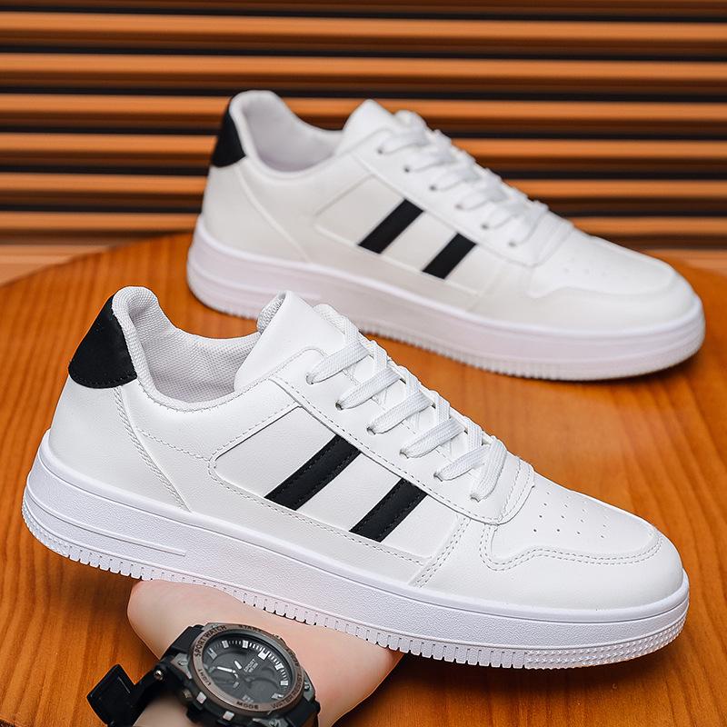 White Shoes for Men's New Trendy Brand Casual Shoes Flat Sole Breathable Sports Soft Sole Korean Style Student Height Enhancement Shoes