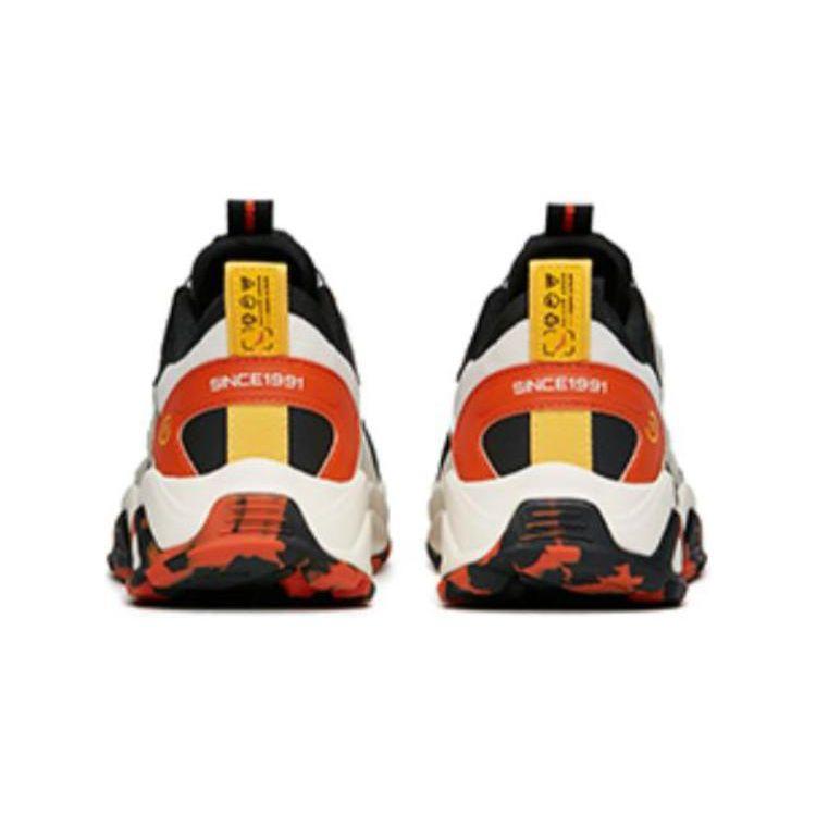 Anta Kids Battle Armor Non-Slip Shock Absorbing Wear-Resistant Breathable Low-Top Running Shoes Kids Sneakers White Black Yellow 312218805-6
