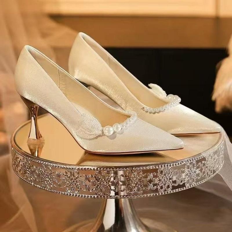 

French Satin Feather Pearl Bridal Wedding Shoes Women s Pointed Toe Shallow Mouth High Heel Shoes 34 бежевый