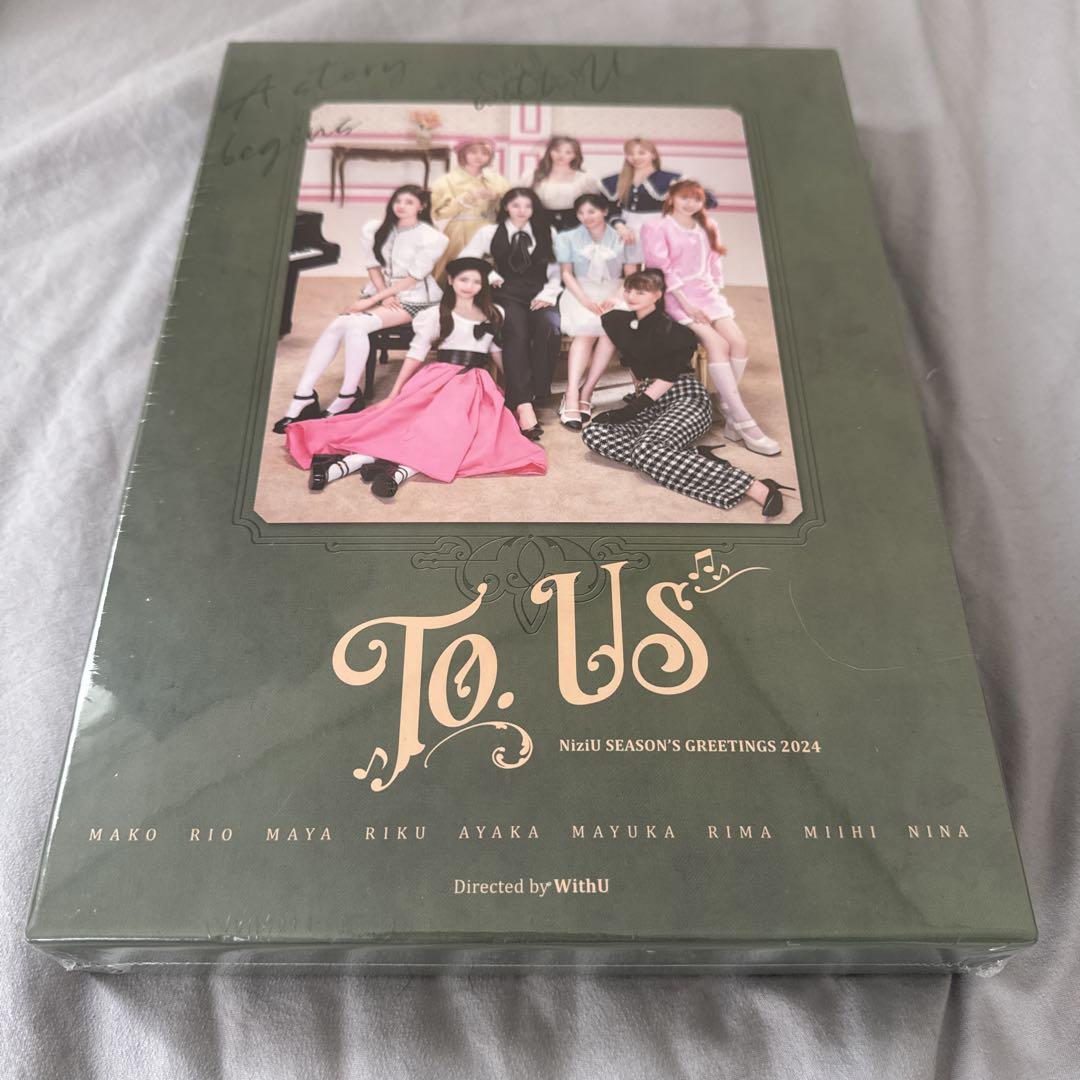 

[USED] NiziU Season s Greetings 2024