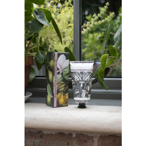 Sanwa Trading English Soap Company KEW GARDEN Luxury Hand Cream Magnolia & Pear