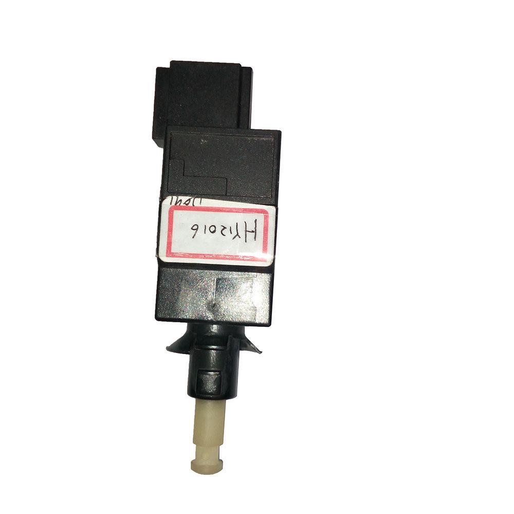 Mercedes-Benz SLK R170 Brake Light Switch 510149A