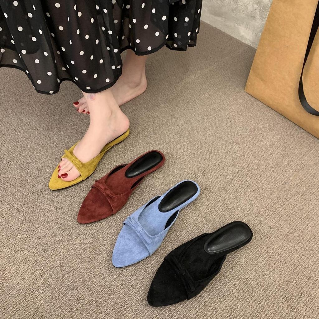 Low-heeled black bag head half slippers new spring casual versatile light mouth pointed temperament cool slippers women