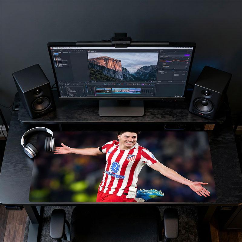 Julian Alvarez Mouse Pad, Large Gaming Desk Mat, Non-slip XXL Mousepad for Laptop & Tablet, Mini PC Playmat with Stitched Edges