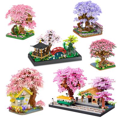 Casa del Cerezo Bloques de Construcción Calle de las Flores de Cerezo Vista Urbana Mini Ladrillos Micro Bloques Juguetes para Niños Modelos 3D Adornos Creativos