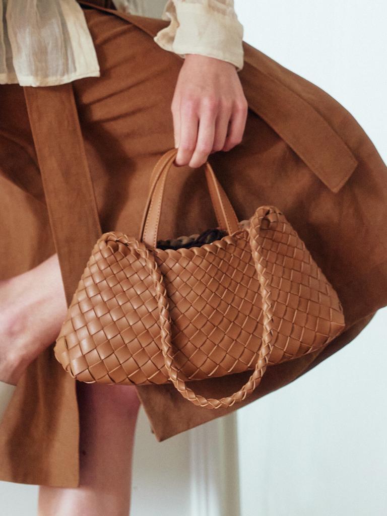 Komorebi Museum 4Colors_Handmade Leather Weaving Tote Bag L B07