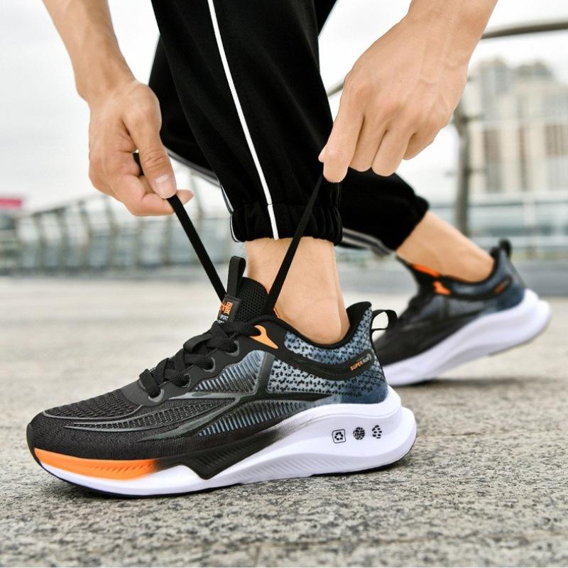 

New 2025 spring Guochao men s shoes soft-soled non-slip sports shoes breathable mesh casual shoes student running shoes 44 чорний