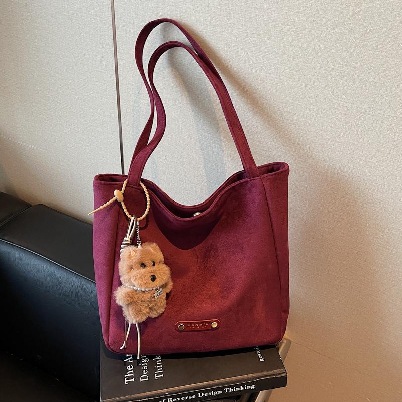 Large Capacity Bucket Bag Fashion Trend Casual Texture Shoulder Bag Autumn New Personalized Women's Tote Bag