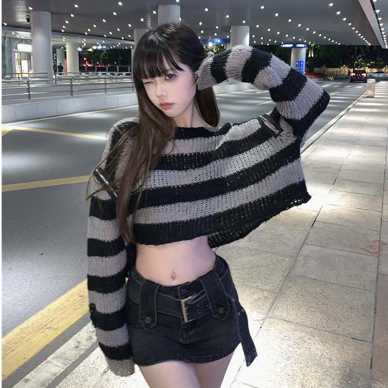 Gothic Ladies Sweater Crew Neck Long Sleeve Striped Cropped Knit Sweater Y2K Sexy Top Off-the-shoulder Zipper Design New Fashion