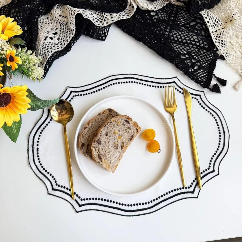 Neues Vintage-Platzset-Servietten Imitation Baumwoll-Leinen Waschbar Dekoratives Tischset Französische Spitze Bestickter Stoff Tisch-Platzset