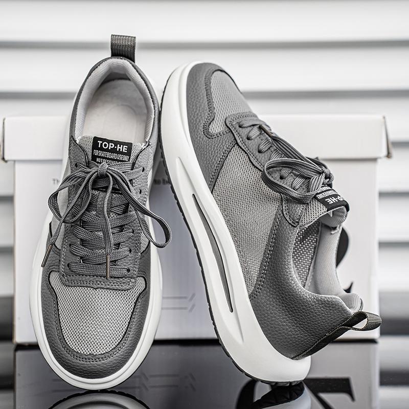 New Fashion Men 's Four Seasons Comfortable Thick Sole Shoes Students BoysTrending Soft Sole Breathable Casual Running Sneakers