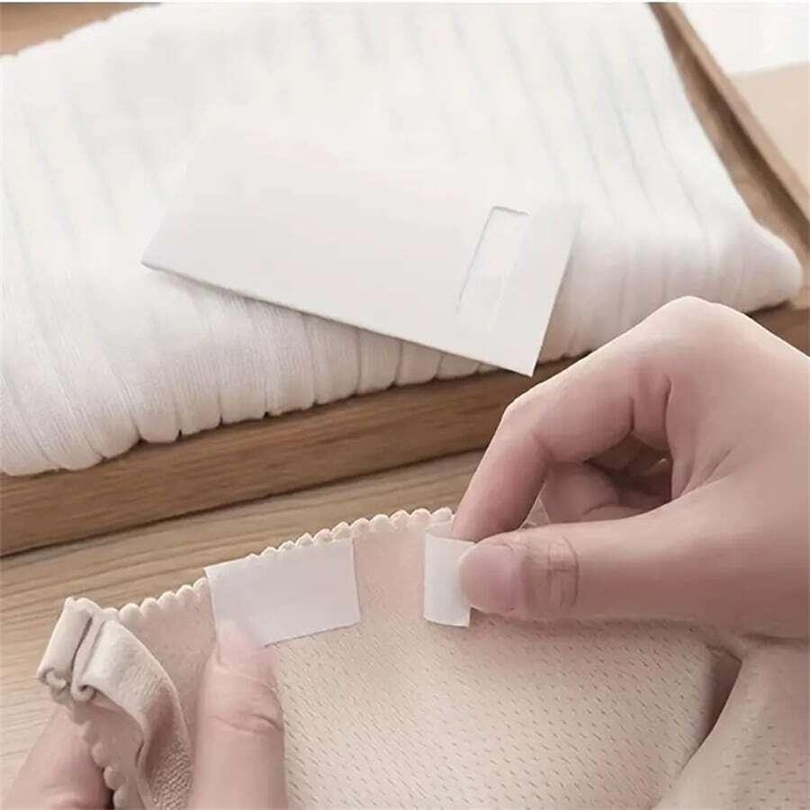 Damen Transparentes Unsichtbares Doppelseitiges Klebeband, Geeignet für Kleidung und Körper, Stark haftend für alle Hautfarben Stoffe