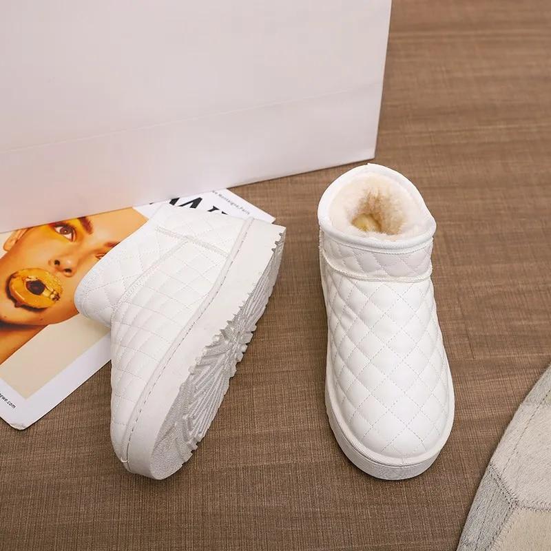 Women Snow Boots Winter Warm Plush Boots Women Waterproof Slip-on Women Shoes Flat Casual Winter Shoes Ankle Boots For Women